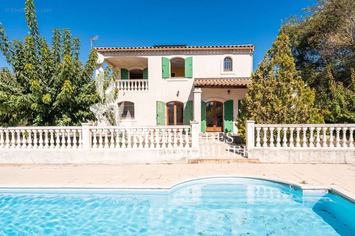 Maison à MONTAUROUX