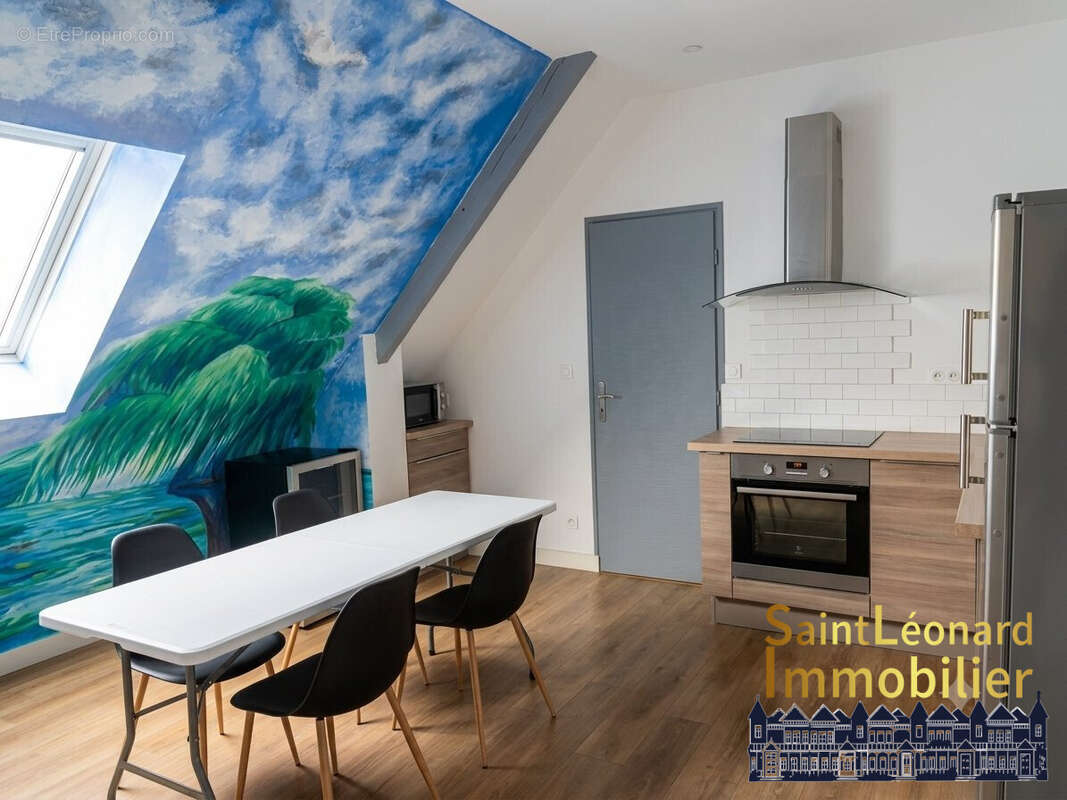 Appartement à FOUGERES