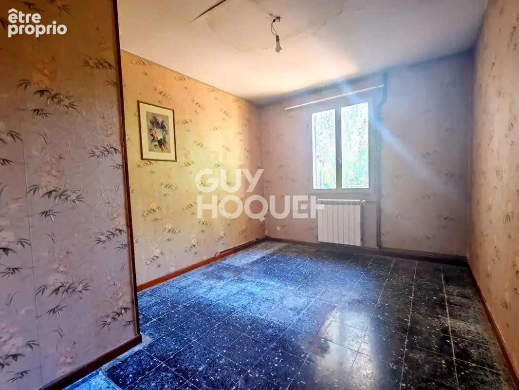 Mormoiron, Maison Plain Pied de 126 m² - 3 chambres - 735 m² de terrain - photo 5