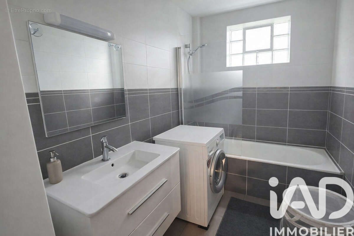Photo 6 - Appartement à COLOMBES