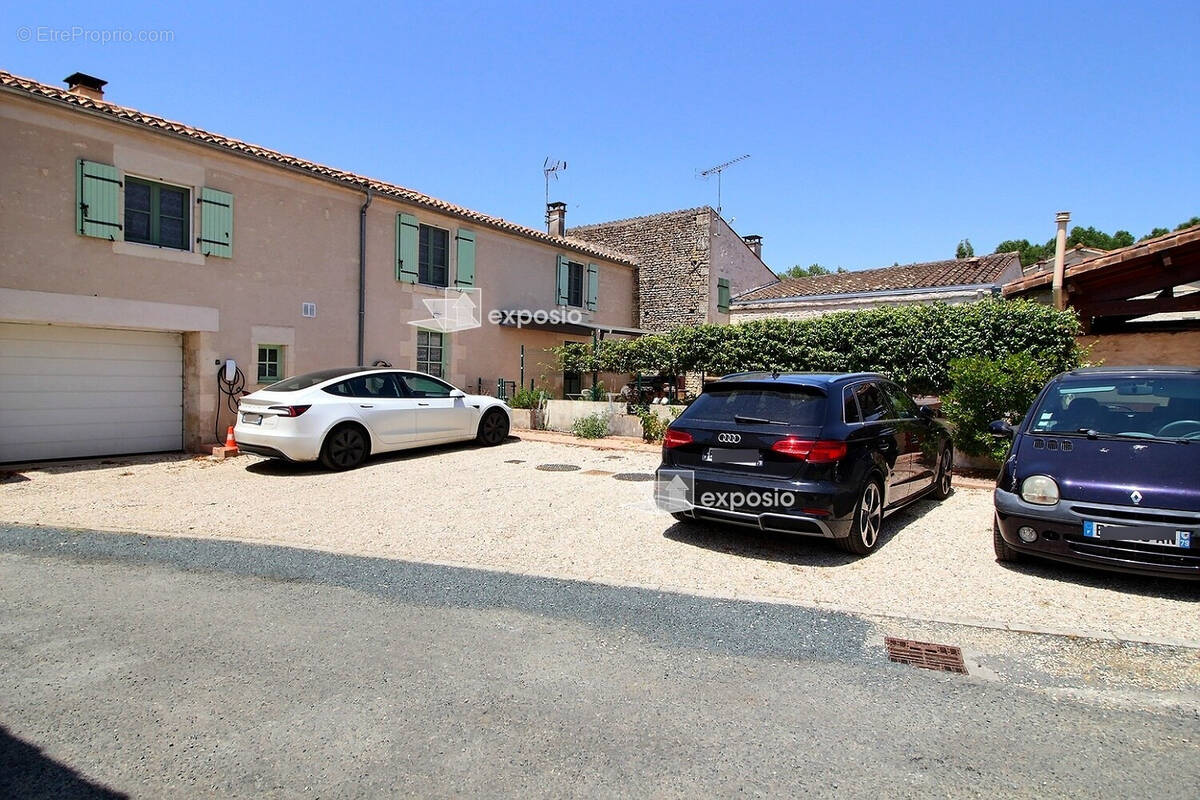Maison à BENET