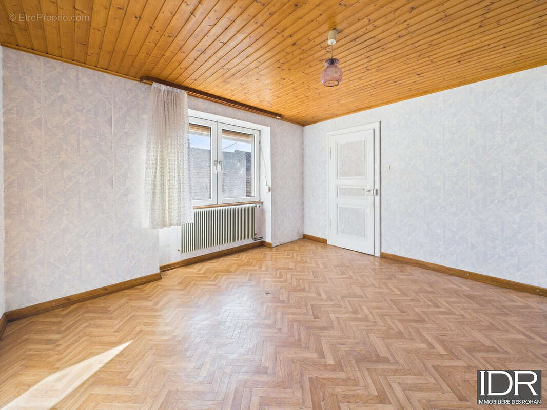 Maison à WESTHOUSE-MARMOUTIER