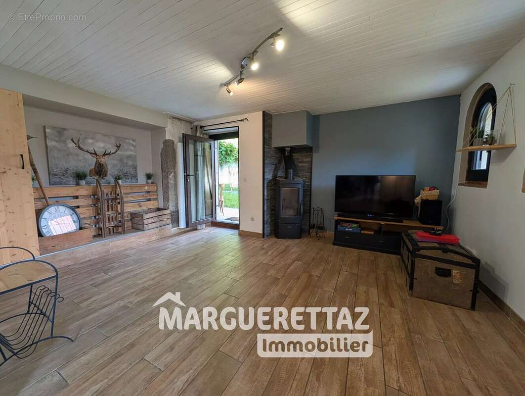 Appartement t2 de 53 m² a verchaix - photo 7