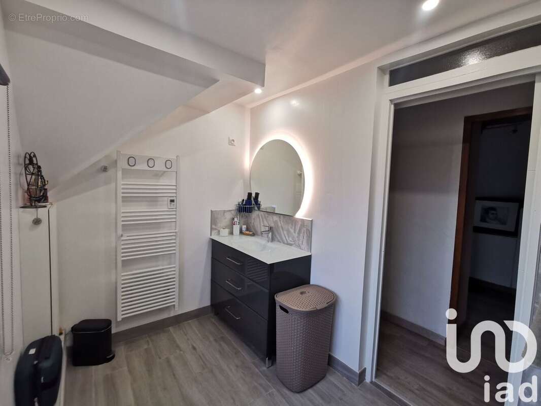 Photo 9 - Maison à SAINT-PIERRE-DU-PERRAY