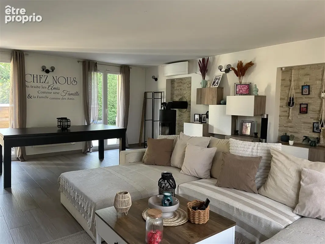 Maison 7 pièces 190 m² à vendre à La Queue-En-Brie (94510) - photo 2