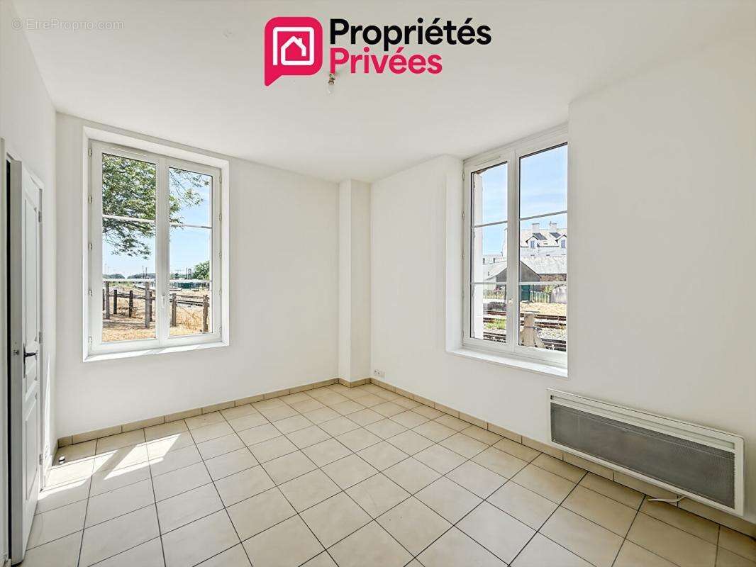 Chateaubriant - Maison  2 Appartements T3 - 6 pièce(s) 108 m2 - photo 2
