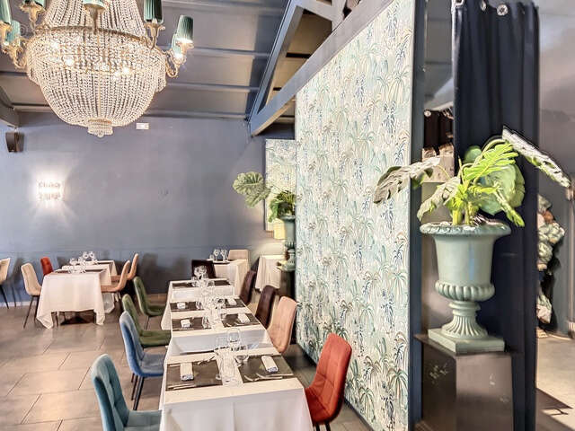 Commerce à SAINT-LAURENT-DES-ARBRES