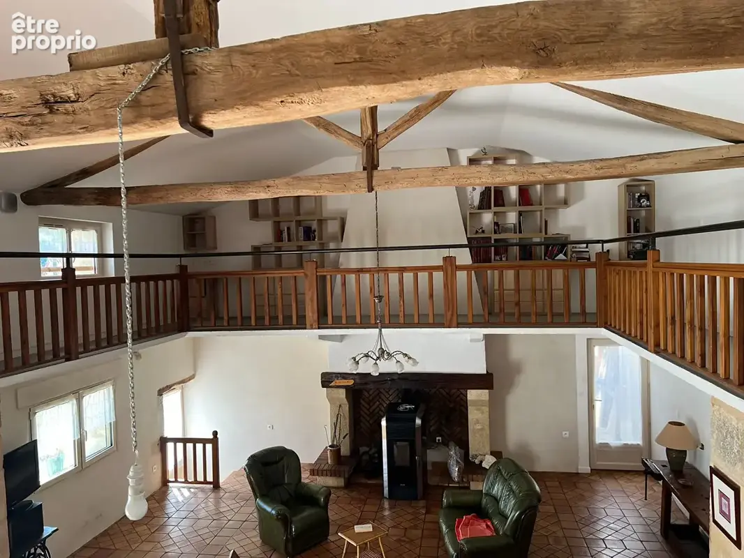 Maison 5 pièces 227 m² à vendre à Brux (86510) - photo 9