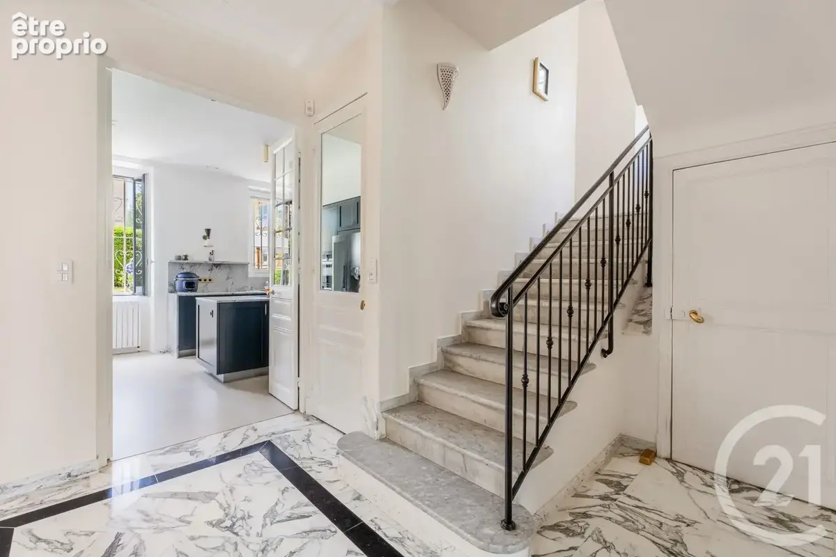 Maison 297 m² à vendre à Nice (06000) - photo 10
