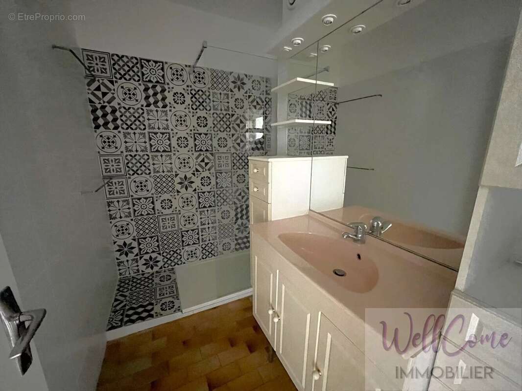 Appartement à AIX-LES-BAINS