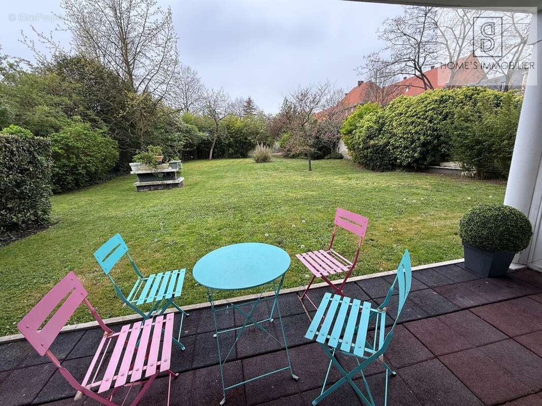 Appartement à LE RAINCY
