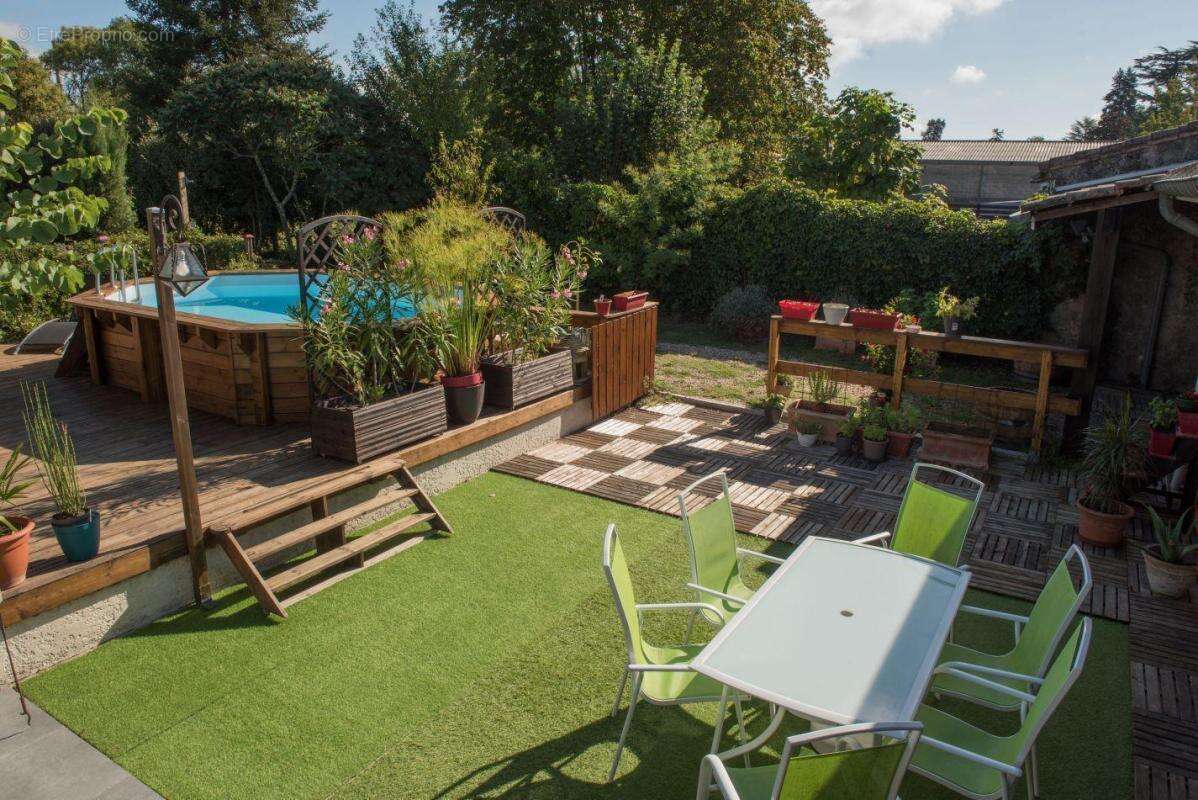 Maison à SAINT-PIERRE-D&#039;AURILLAC