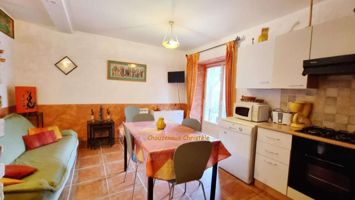 24210 Thenon : maison et 3 Gîtes - photo 10