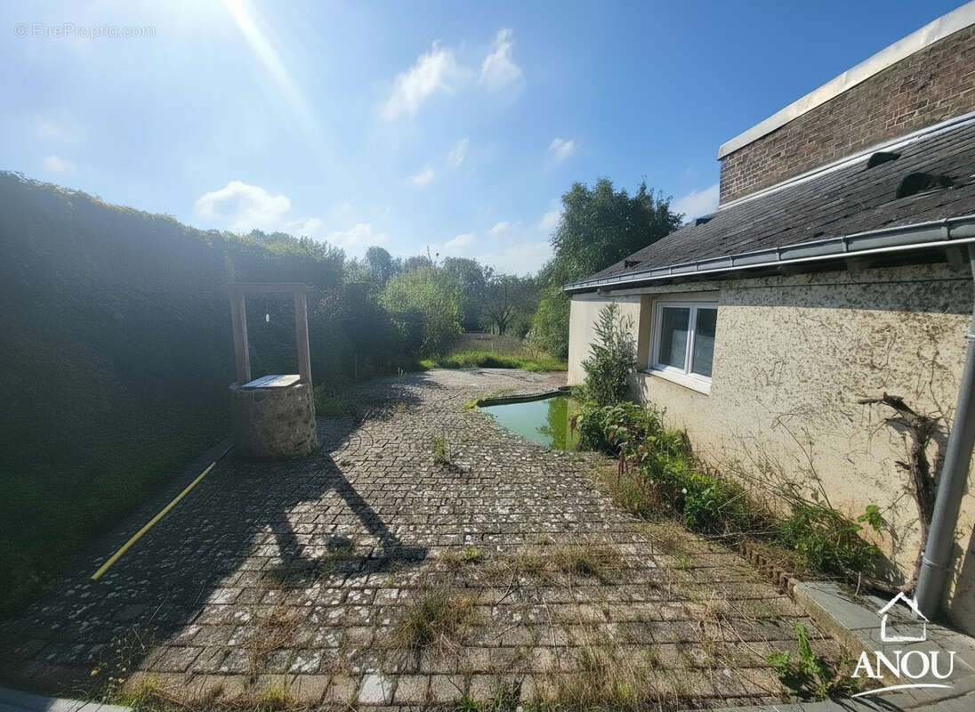 Maison à LA BAZOCHE-GOUET