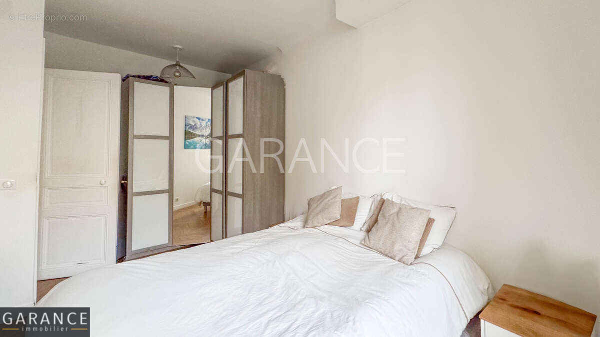 Appartement à PARIS-12E