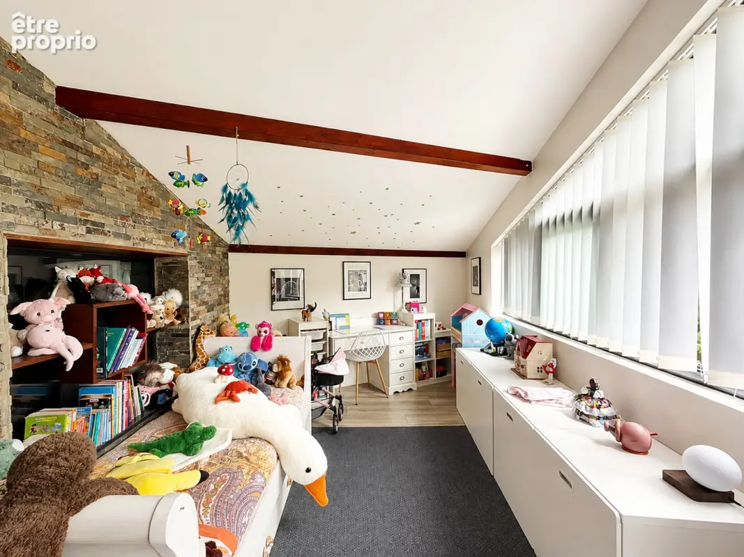 Maison familiale T6 de 166 m² avec piscine - photo 8