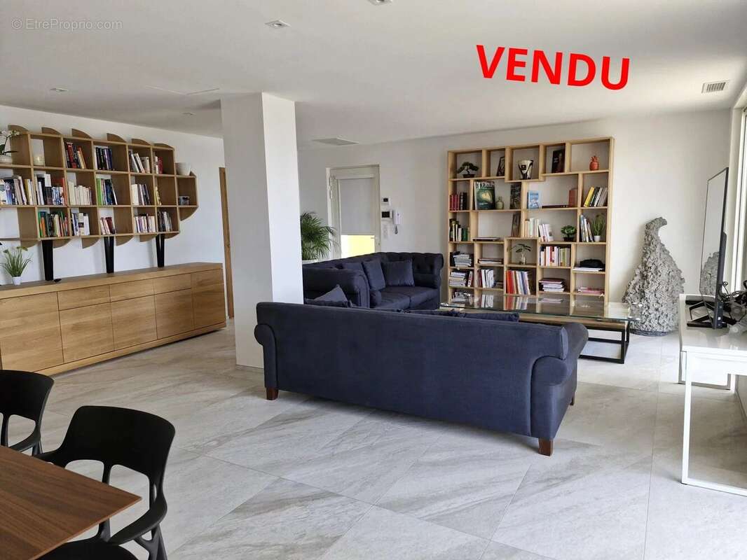 Appartement à SANARY-SUR-MER