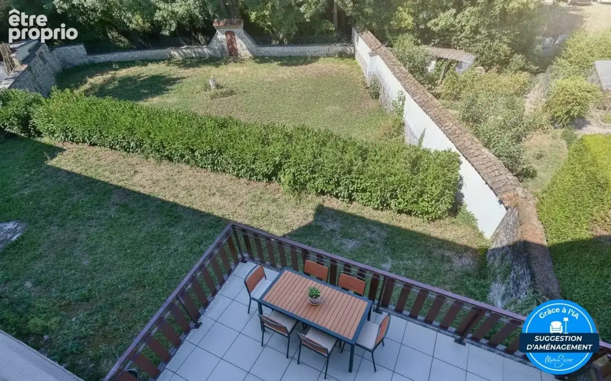 Thurins - Maison de village en bordure de Garon - photo 12