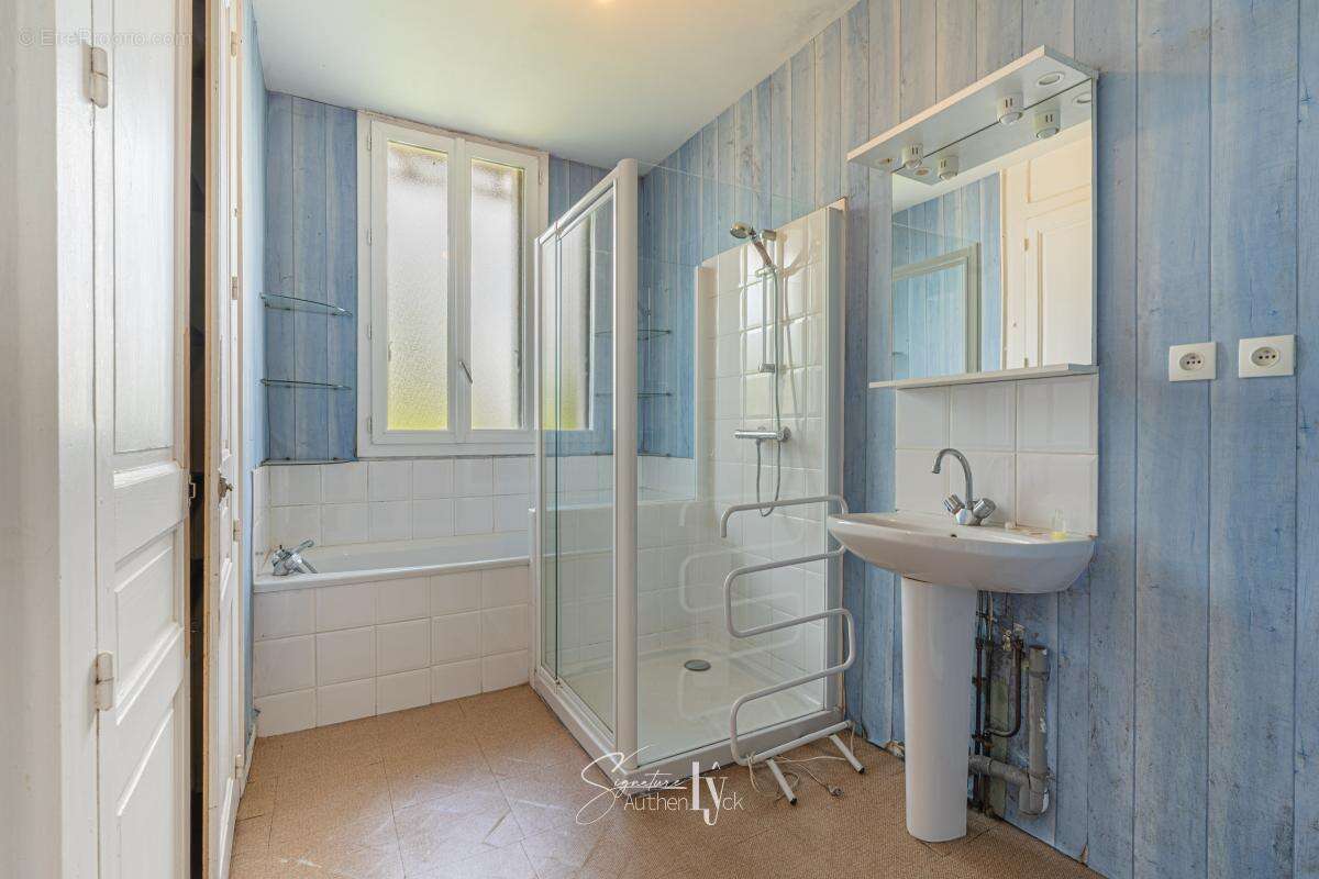 Maison 71 m² à Panazol  - photo 6