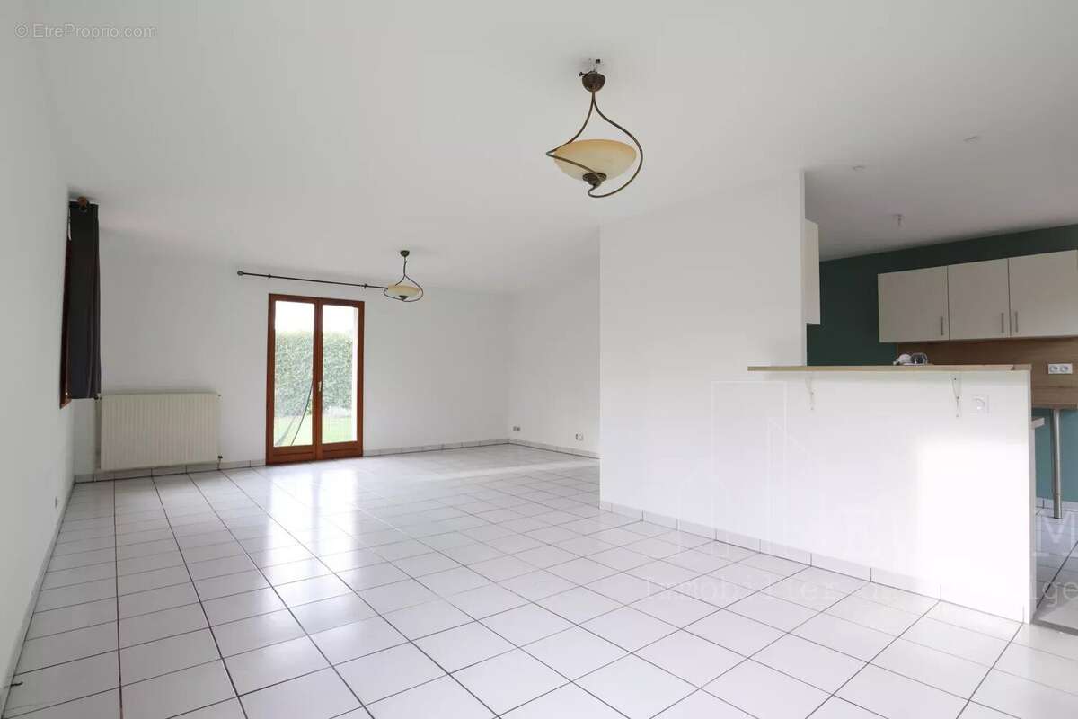 Maison à SAINT-ORENS-DE-GAMEVILLE