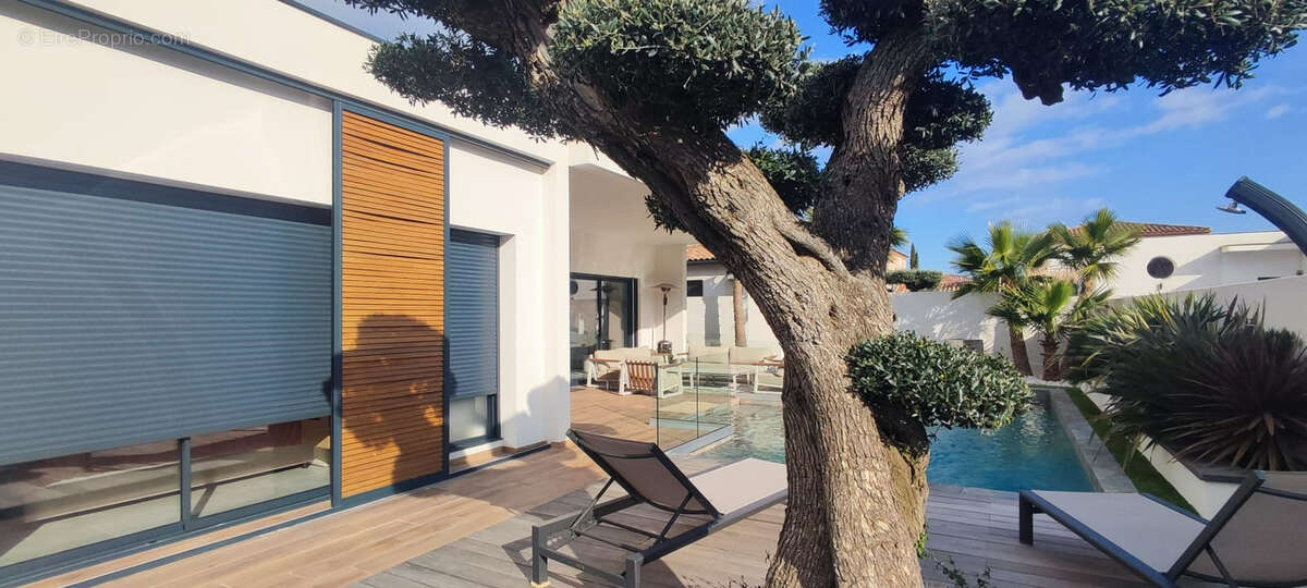 Maison à VIAS