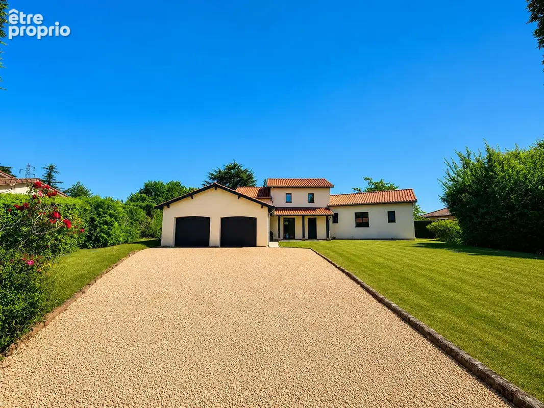 Maison à CHAZAY-D'AZERGUES