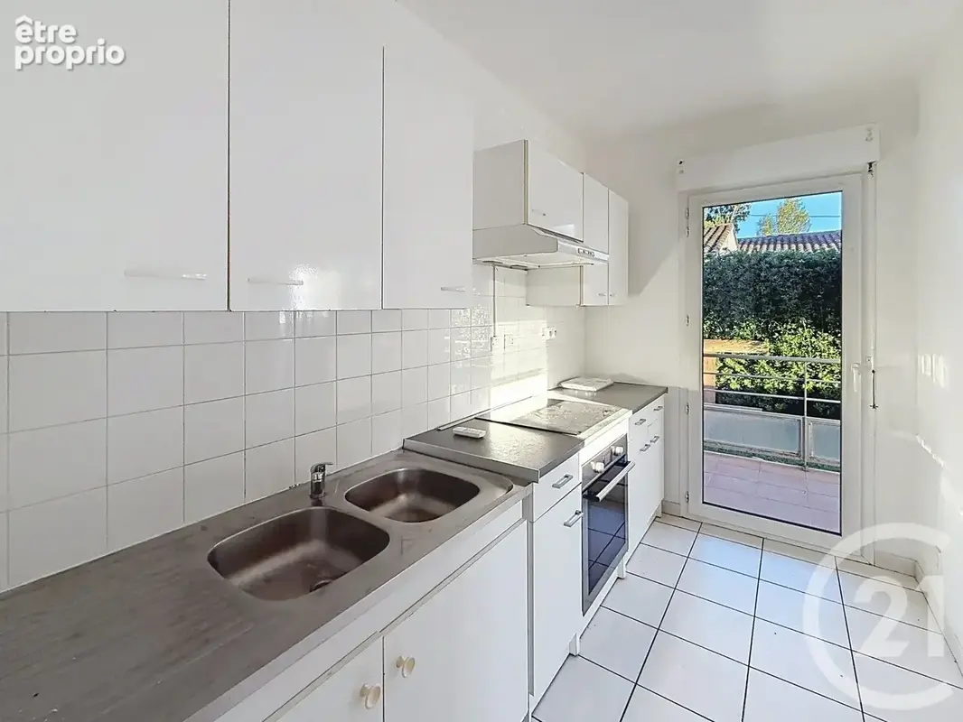 Appartement 3 pièces 67 m² à vendre à Chateaurenard (13160) - photo 4