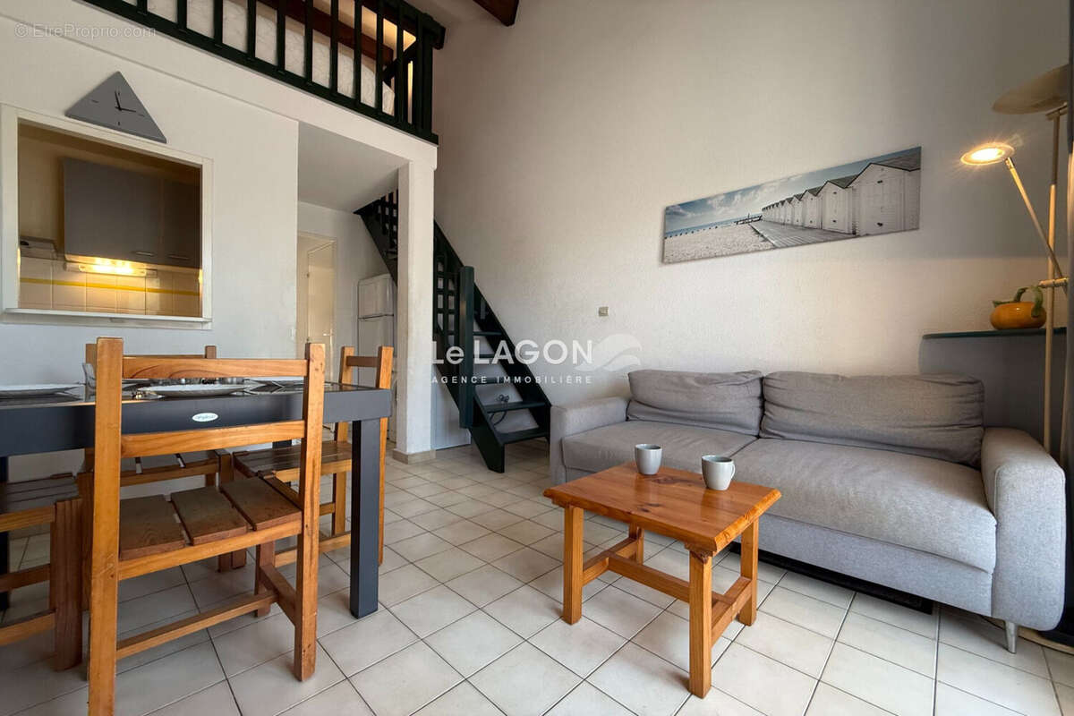 Maison à SAINT-CYPRIEN