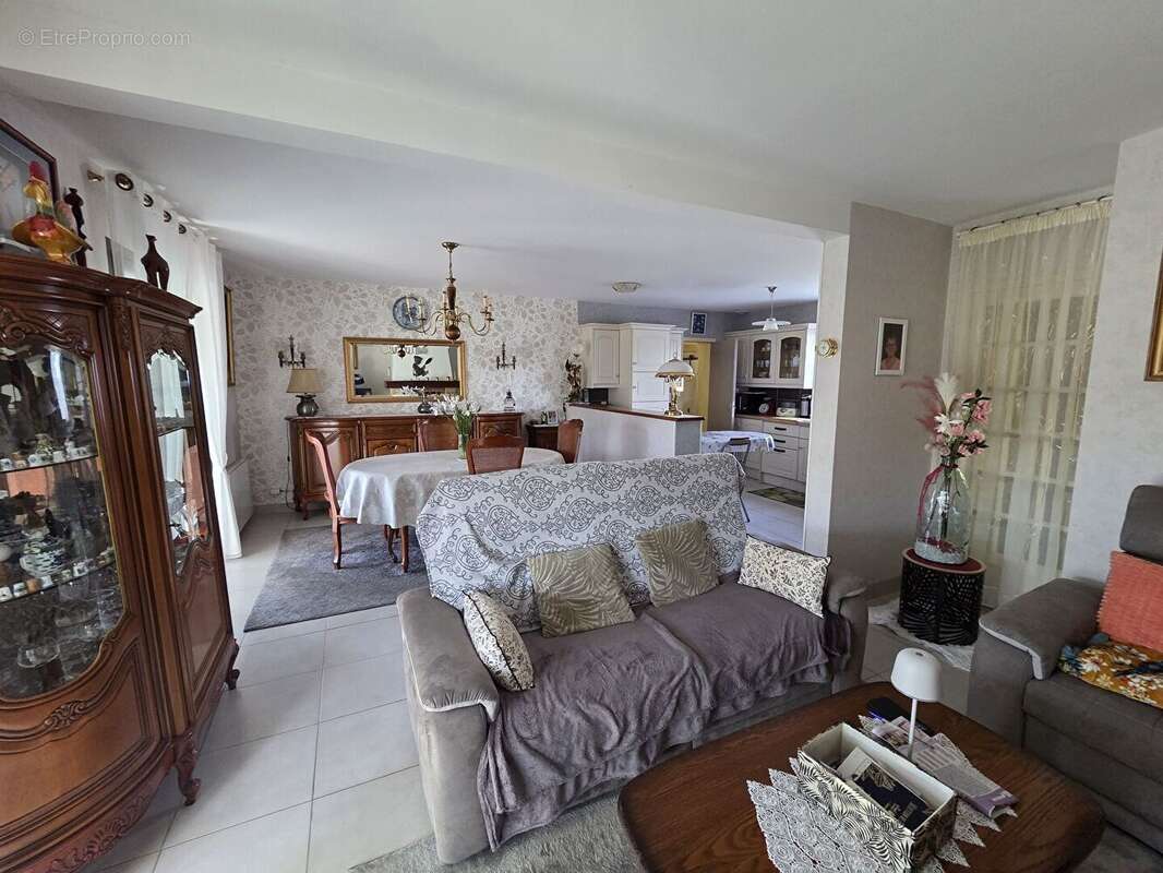 Charmante maison 5 pièces à vendre à Hennebont - Quartier Fleurs de Forges - photo 6