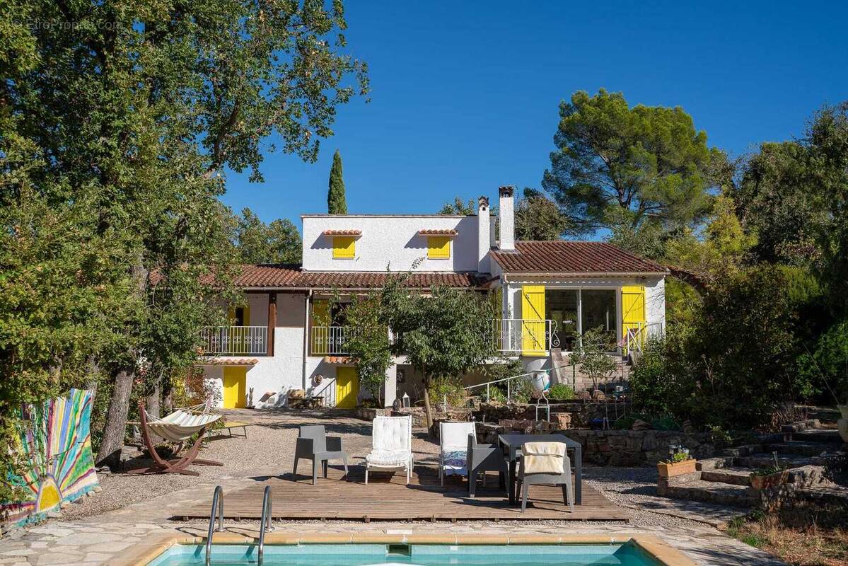 Maison à LORGUES