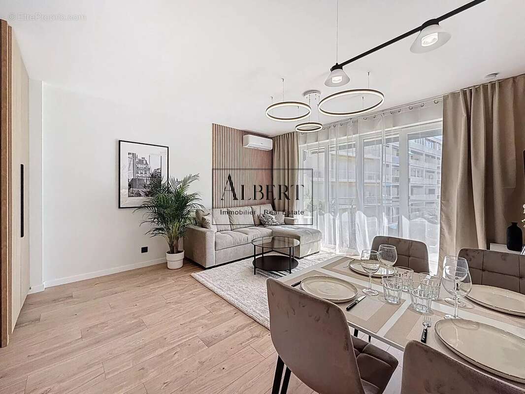 Appartement à CANNES