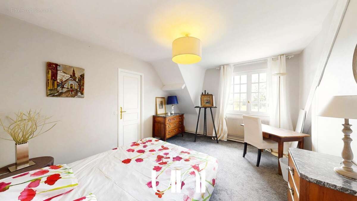 Maison à BRETTEVILLE-SUR-ODON