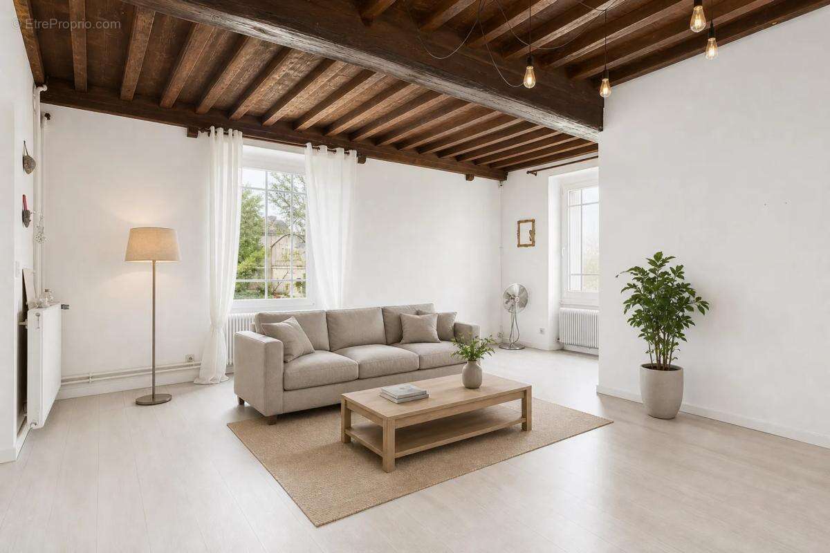 Maison à SAINT-PRIX-LES-ARNAY