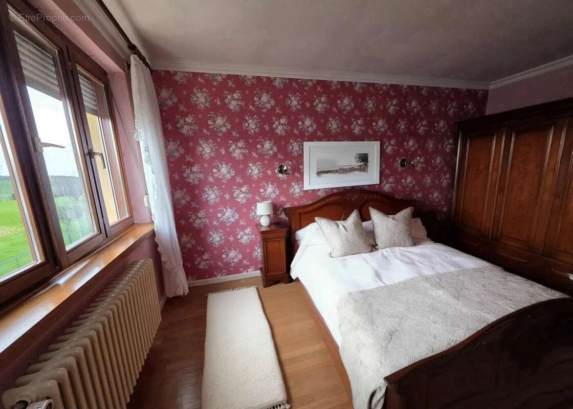 Maison à MERCY-LE-BAS