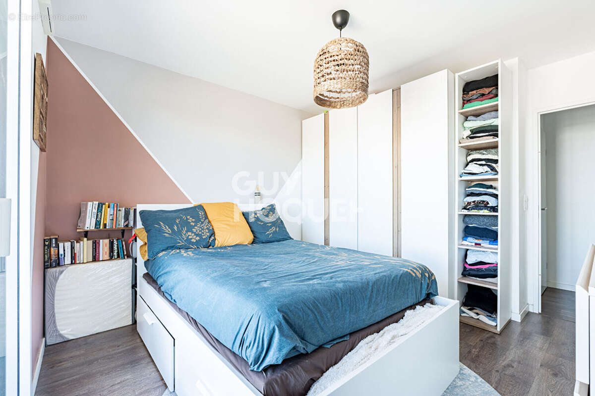 Appartement à COLOMBES