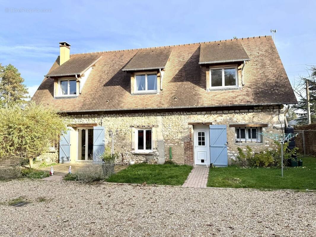 Maison à PACY-SUR-EURE