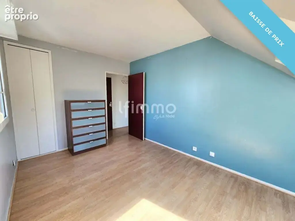 T3 au dernier étage avec balcon et vue dégagée - photo 6