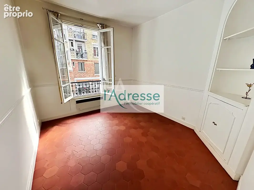 Appartement à PARIS-12E