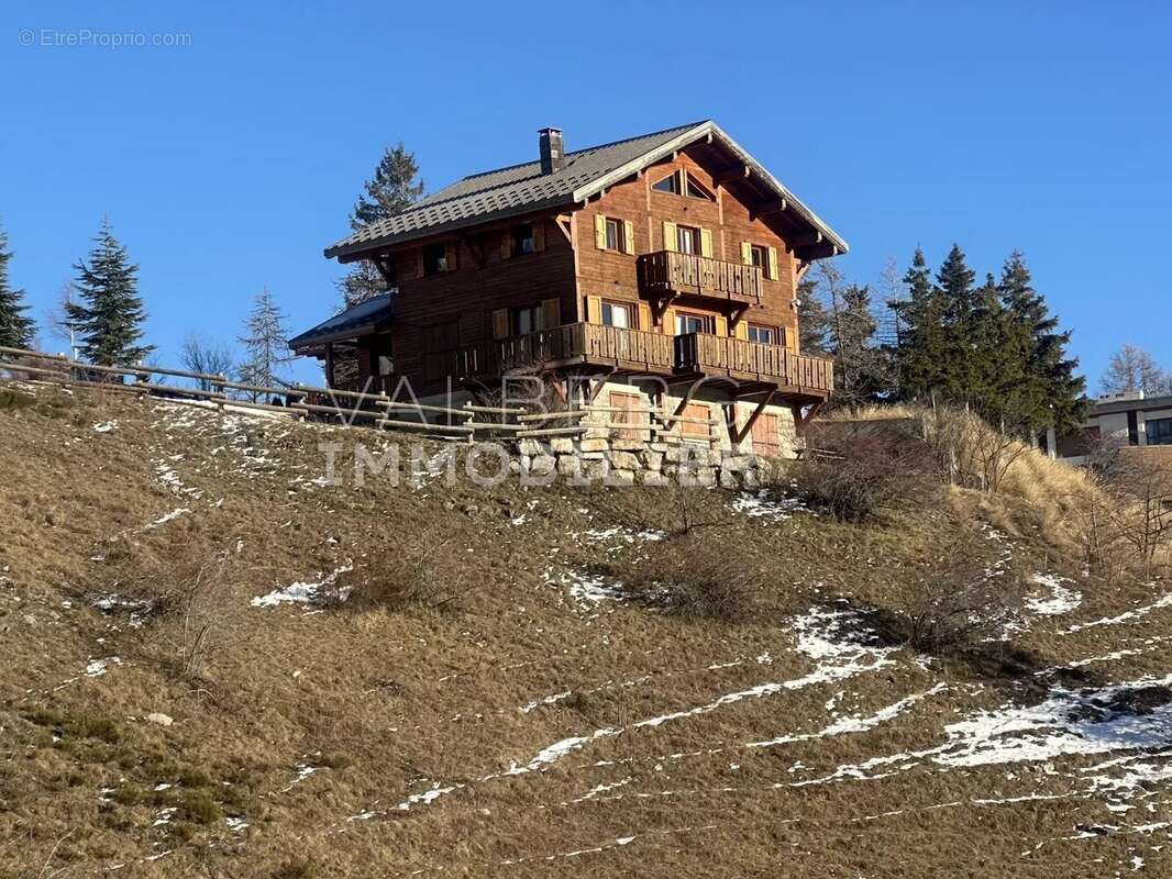 Chalet haut de gamme - 241 m² habitable - photo 24