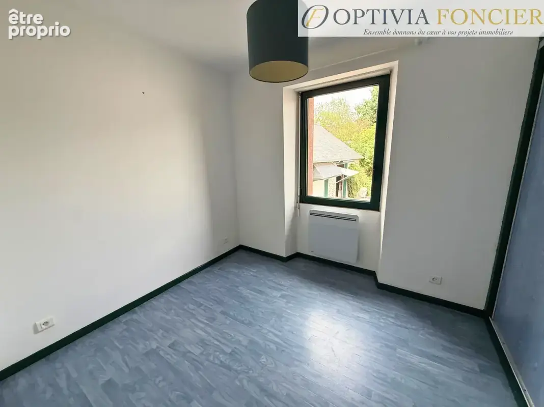 Maison de caractère T5 de 165 m2 en hameau - Garage + dépendances - photo 9
