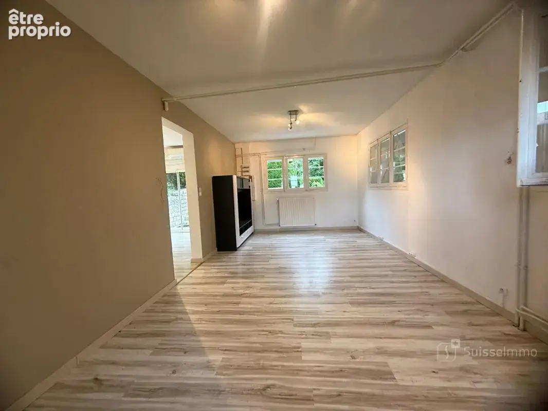 Maison Oyonnax 6 pièce(s) 158 m2 - photo 10