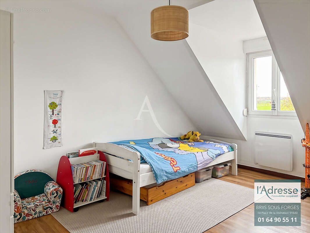 Maison à VAUGRIGNEUSE