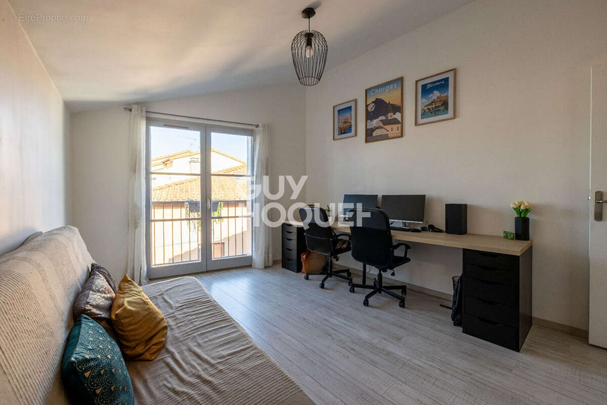 Maison à PONT-DU-CHATEAU