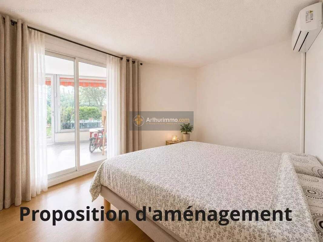 Appartement à FREJUS