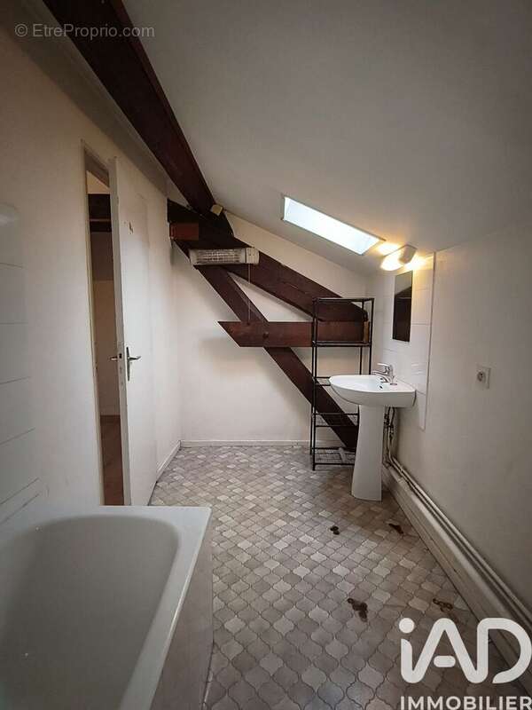 Photo 9 - Appartement à SAINT-MARTIN-EN-HAUT