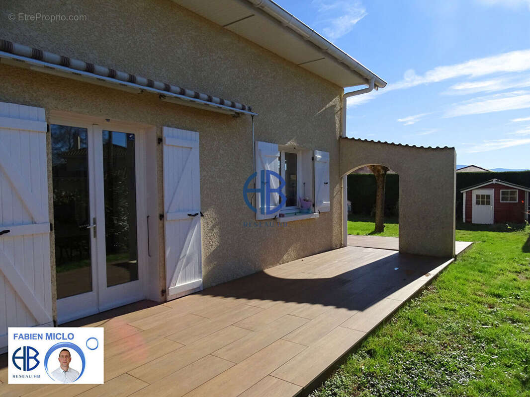 Maison à LE GRAND-LEMPS