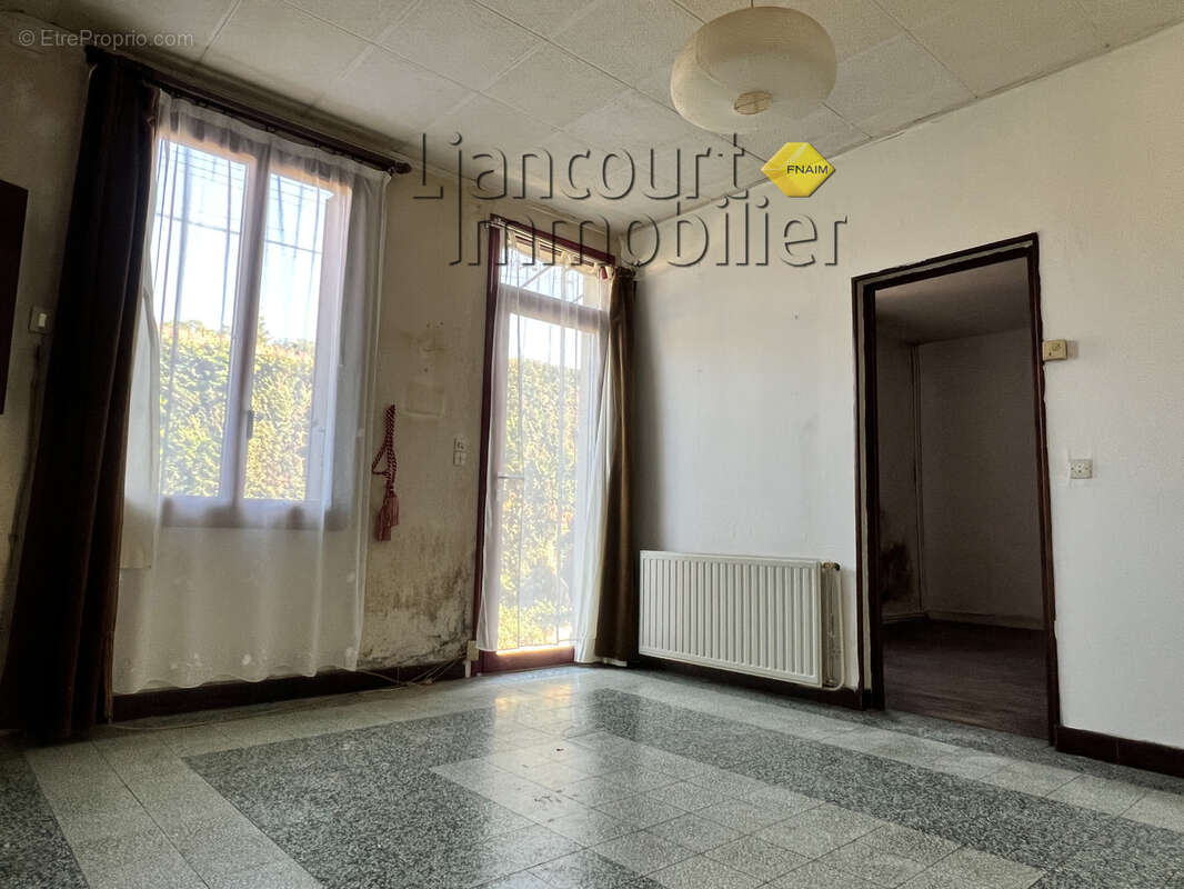 Maison indépendante pleine de charme à RANTIGNY 169900 € - photo 8