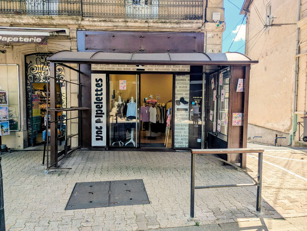 Commerce à LAMALOU-LES-BAINS