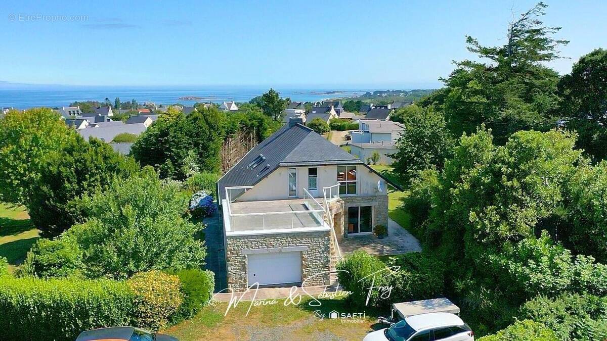 Photo 1 - Maison à TREVOU-TREGUIGNEC