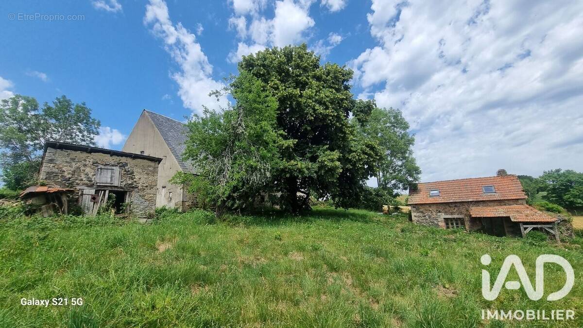 Photo 1 - Maison à TREMOUILLE-SAINT-LOUP